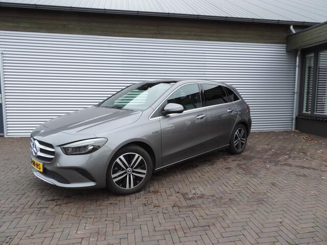 Mercedes-Benz B-KLASSE 250 e Business Solution Luxury Limited panoramadak trekhaak