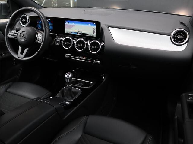 Mercedes-Benz B-KLASSE 160 Advantage | Navigatie | Camera | LED