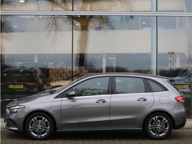 Mercedes-Benz B-KLASSE 160 Advantage | Navigatie | Camera | LED