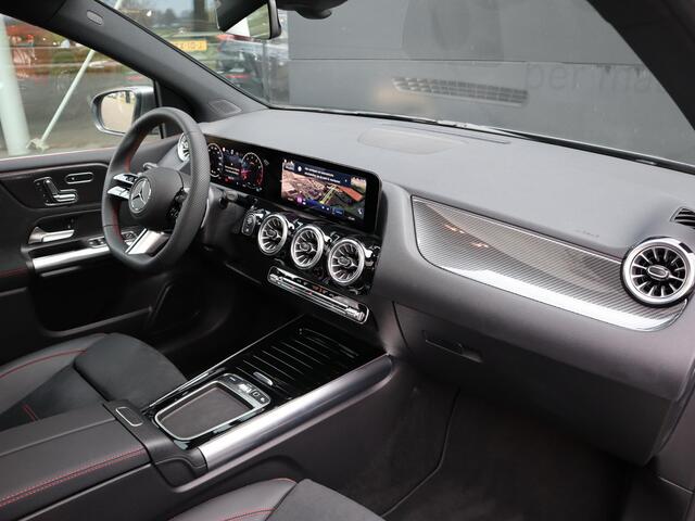 Mercedes-Benz B-KLASSE 180 AMG Line