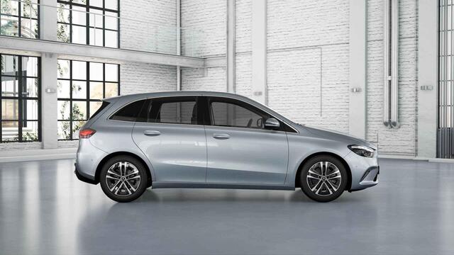 Mercedes-Benz B-KLASSE 180 Business Solution Luxury Line | Achteruitrijcamera | Panoramaschuifdak | Trekhaak | MULTIBEAM LED |