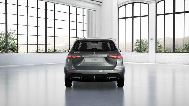 Mercedes-Benz B-KLASSE 250e Business Solution Luxury Line | Apple CarPlay | Achteruitrijcamera | Trekhaak | MULTIBEAM LED | Stoelverwarming |