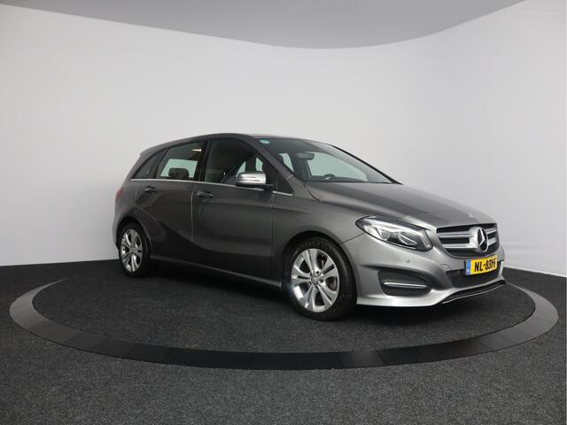Mercedes-Benz B-KLASSE 180 Ambition | Navigatie | LED-koplampen | Trekhaak