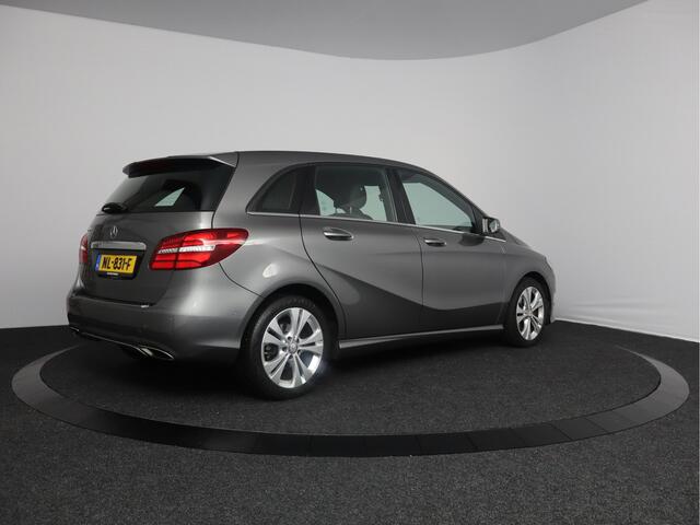 Mercedes-Benz B-KLASSE 180 Ambition | Navigatie | LED-koplampen | Trekhaak