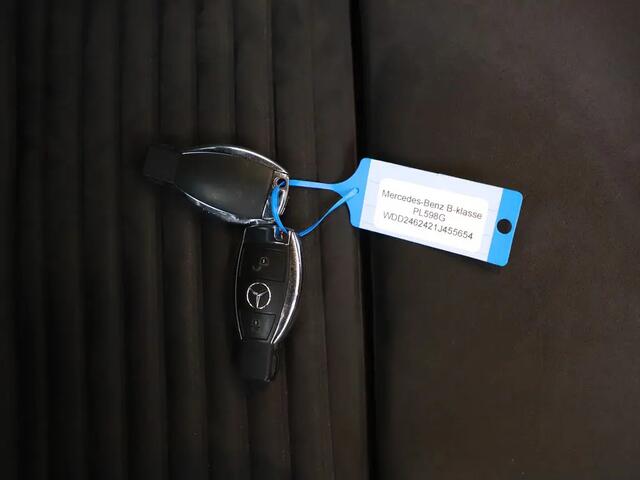 Mercedes-Benz B-KLASSE 180 Business Solution AMG LED | Navi | CLima | PDC 09-2017 96.208 KM