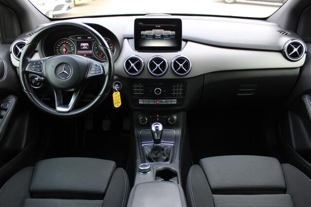 Mercedes-Benz B-KLASSE 180 Ambition Style Pakket XENON NAVI NL AUTO