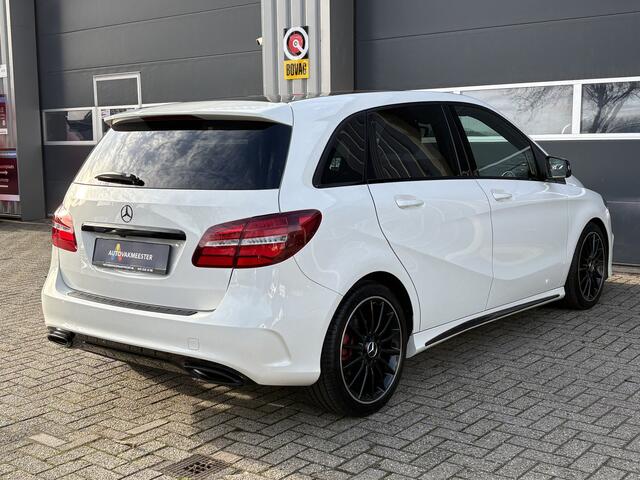 Mercedes-Benz B-KLASSE 180 AMG Night Edition Plus Automaat | Navi | Camera | Leder/Alcantara | LED | Cruise | Interesse? Bel of App naar: 06 30 51 05 90