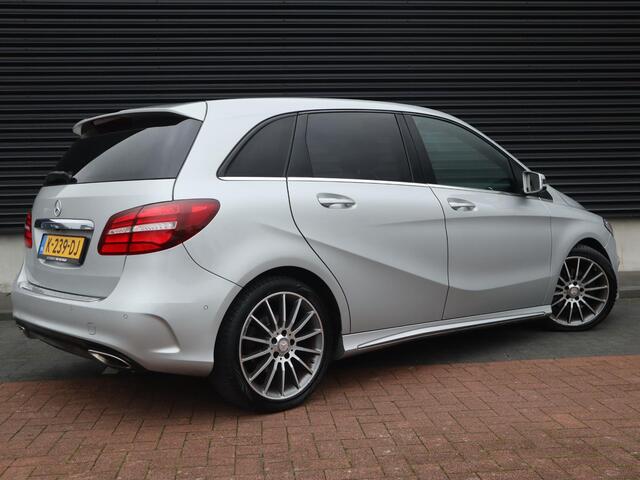 Mercedes-Benz B-KLASSE 180 AMG Night Edition Plus | Clima | Cruise | Multimedia/Navi | Schuifkantel | Memory | PDC + Camera |