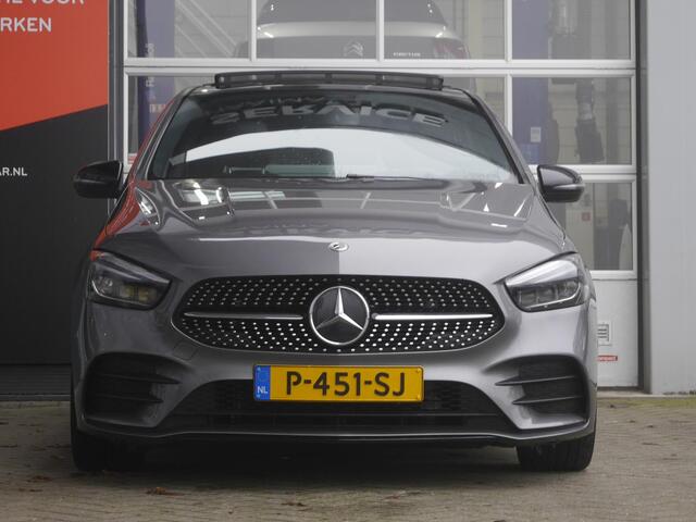 Mercedes-Benz B-KLASSE 200 Business Solution AMG | Automaat | Panorama dak | Achteruitrijcamera | Keyless entry en start | Sfeerverlichting | Led verlichting | AMG styling | 160PK | Stoelverwarming