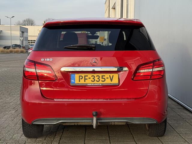 Mercedes-Benz B-KLASSE 180 Ambition Automaat Navigatie/Trekhaak.