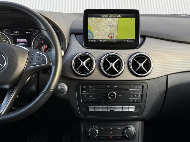 Mercedes-Benz B-KLASSE 180 Ambition Automaat Navigatie/Trekhaak.