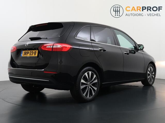 Mercedes-Benz B-KLASSE B 250 e DCT Sfeerverlichting | Navigatie | Camera | Stoelverwarming | Carplay |