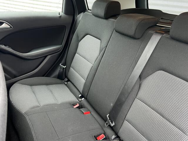 Mercedes-Benz B-KLASSE 180 Ambition | Airco | Cruise control | Trekhaak