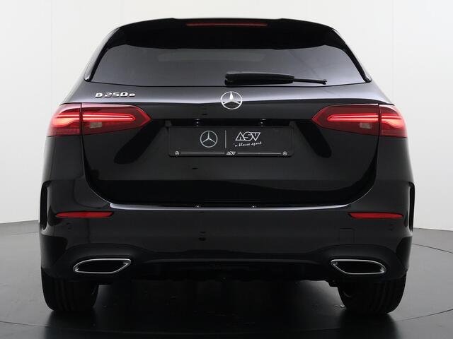 Mercedes-Benz B-KLASSE 250 e Business Solution AMG | Trekhaak Wegklapbaar | Multibeam Led | Panorama - Schuifdak | Apple Carplay & Android Auto | DAB+ Radio | Nightpakket | Achteruitrijcamera