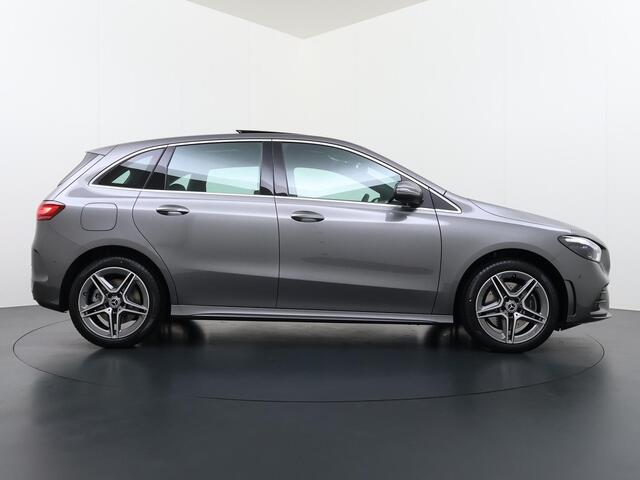 Mercedes-Benz B-KLASSE 250 e Business Solution AMG | Panorama - Schuifdak | Multibeam Led | DAB+ Radio | Apple Carplay & Android Auto | Sfeerverlichting | Achteruitrijcamera