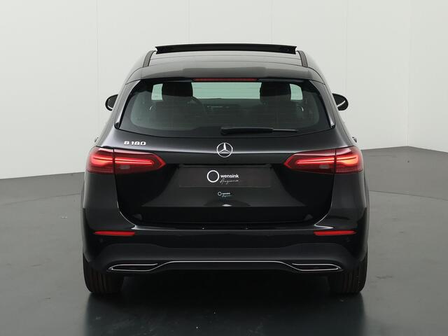 Mercedes-Benz B-KLASSE 180 Business Line | Panoramadak | Stoelverwarming | Hoge Zit | Voorbereiding Adaptieve Cruise | Zwart Leder look |