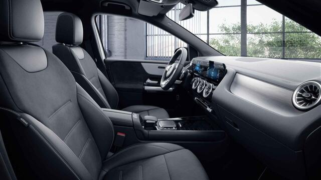 Mercedes-Benz B-KLASSE 250 e Premium | AMG | Night | Trekhaak | Sfeerverlichting | Multibeam |