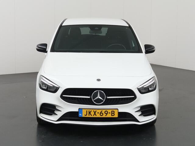 Mercedes-Benz B-KLASSE 250 e AMG Line | Night pakket | Stoelverwarming | Sfeerverlichting |
