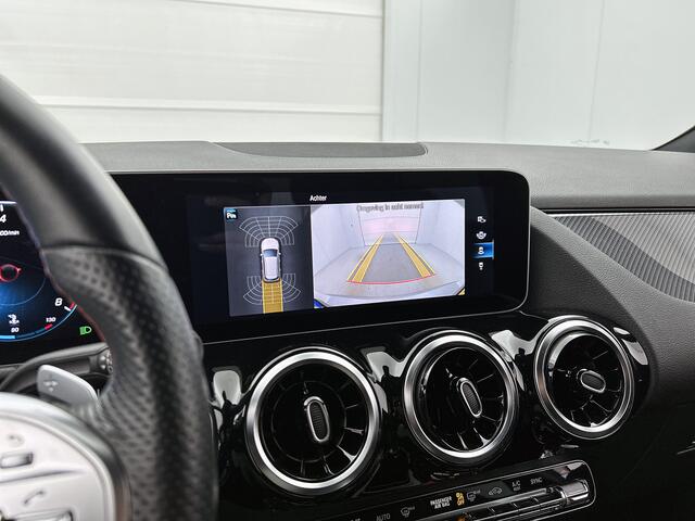 Mercedes-Benz B-KLASSE 200 Business Solution AMG | Wegklapbare Trekhaak | Spiegelpakket | Smartphone integratie