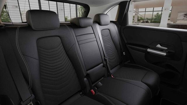 Mercedes-Benz B-KLASSE 250 e Business Solution | Trekhaak | Distronic | Elektrische achterklep | Multibeam |