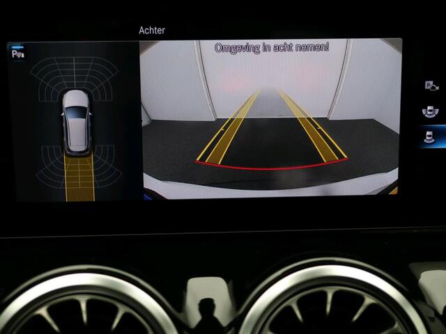 Mercedes-Benz B-KLASSE 180 Business Solution AMG AMG Line | Night Pakket | Panorama Schuif-Kanteldak | Memory Voorstoelen | MultiBeam Ledkoplampen | Inclusief 24 maanden MB Certified garantie voor Europa.