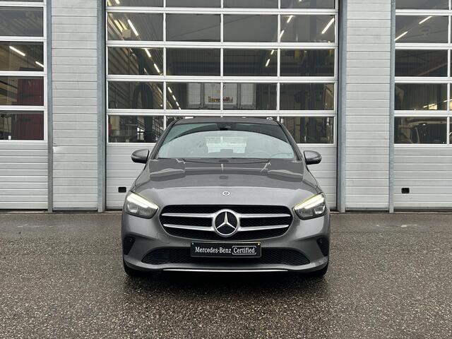 Mercedes-Benz B-KLASSE 180 Business Solution Luxury | Automaat | Trekhaak | Stoelverwarming | Sfeerverlichting