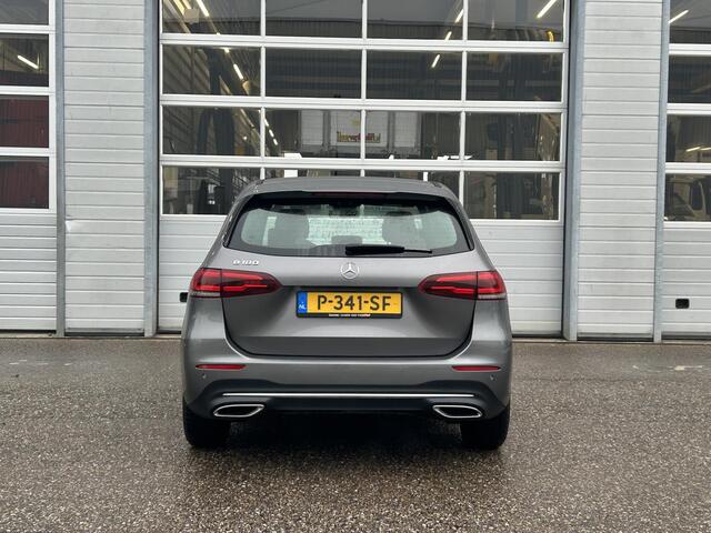 Mercedes-Benz B-KLASSE 180 Business Solution Luxury | Automaat | Trekhaak | Stoelverwarming | Sfeerverlichting