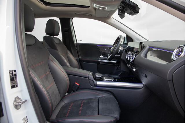 Mercedes-Benz B-KLASSE 250 e AMG Premium, Pano, Distronic, Trekhaak, Widescreen, Sfeerverlichting