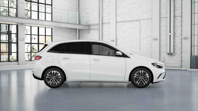 Mercedes-Benz B-KLASSE 250 e Luxury Line | Trekhaak | Getint glas | Verwarmd stuur | Apple carplay |