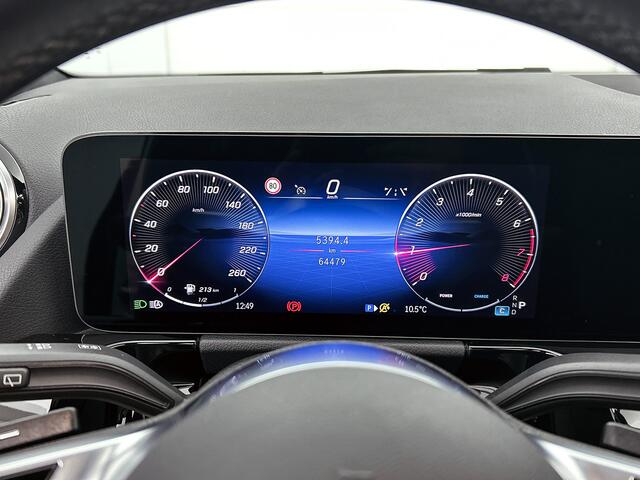 Mercedes-Benz B-KLASSE 180 Luxury Line | Trekhaak | Panoramadak | Achteruitrijcamera | Sfeerverlichting | Inclusief 24 maanden MB Certified garantie voor Europa.