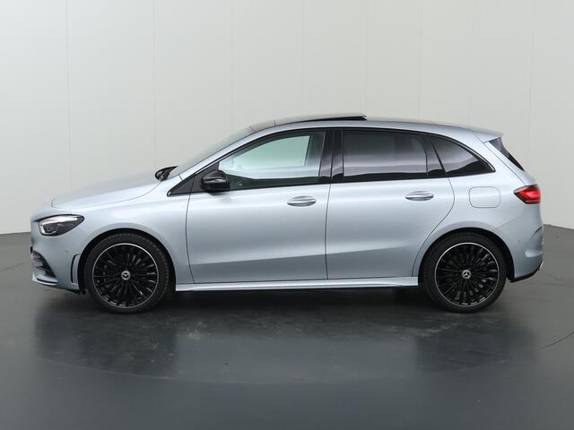 Mercedes-Benz B-KLASSE 250e Business Solution AMG | Panoramaschuifdak | Night | Premium plus pakket | Winter pakket | Trekhaak | Head-up display |