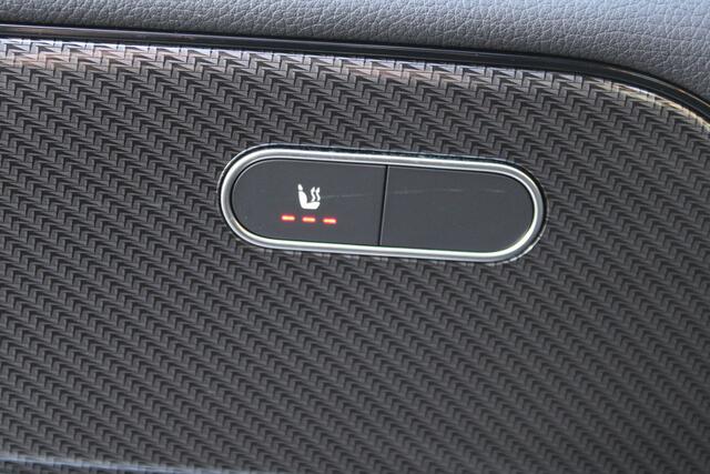 Mercedes-Benz B-KLASSE 180 Business Solution AMG SPORT NAVI LED ECC ORG NL 128000KM!!!