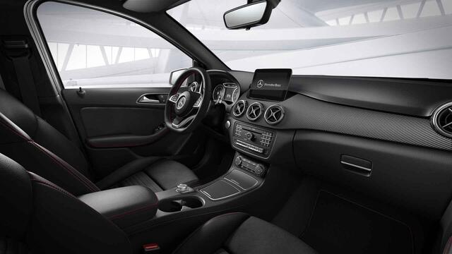 Mercedes-Benz B-KLASSE 180 Business Solution AMG Upgrade Edition | Trekhaak | Achteruitrijcamera | Stoelverwarming |