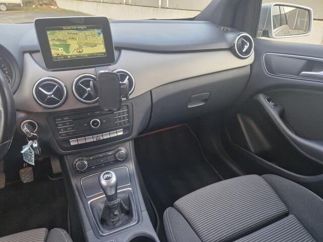 Mercedes-Benz B-KLASSE 180 Lease Edition Plus