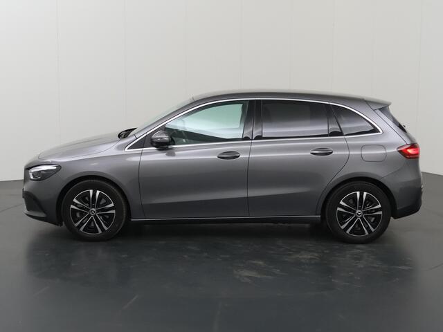 Mercedes-Benz B-KLASSE 250 e Business Solution | Trekhaak | Distronic | Elektrische achterklep | Multibeam |