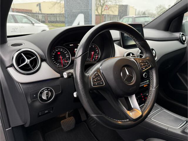 Mercedes-Benz B-KLASSE BWJ 2018 | 200 Ambition 157PK AUTOMAAT | TREKHAAK | LEER | 2X PANO DAK | PDC 2X | NAVI | CLIMA | STOELVERW | CRUISE