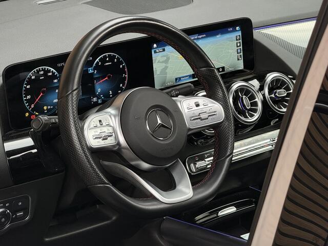 Mercedes-Benz B-KLASSE 200 Business Solution AMG-Line Trekaahk / Panodak / LED / Clima / Navi