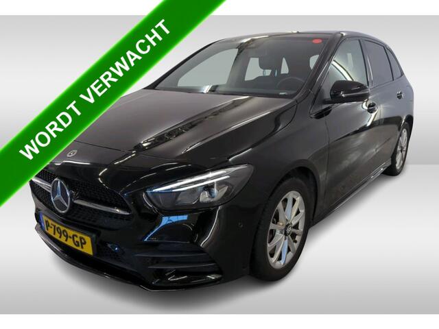 Mercedes-Benz B-KLASSE 250 e Hybride Premium / Design-en AMG line / 1/2 Leder / Stoelverwarming / Pdc+Camera / Navigatie /
