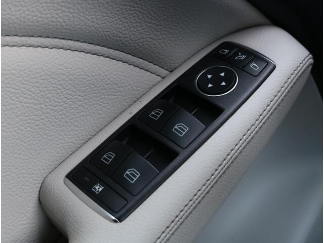 Mercedes-Benz B-KLASSE 180 Ambition | Trekhaak | Stoelverwarming