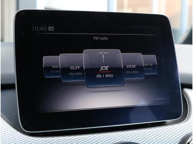 Mercedes-Benz B-KLASSE 180 Ambition | Trekhaak | Stoelverwarming