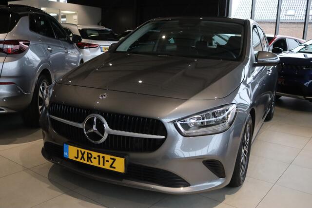 Mercedes-Benz B-KLASSE 180 Automaat MHEV Business Navigatie/Camera/Stoelverwarming