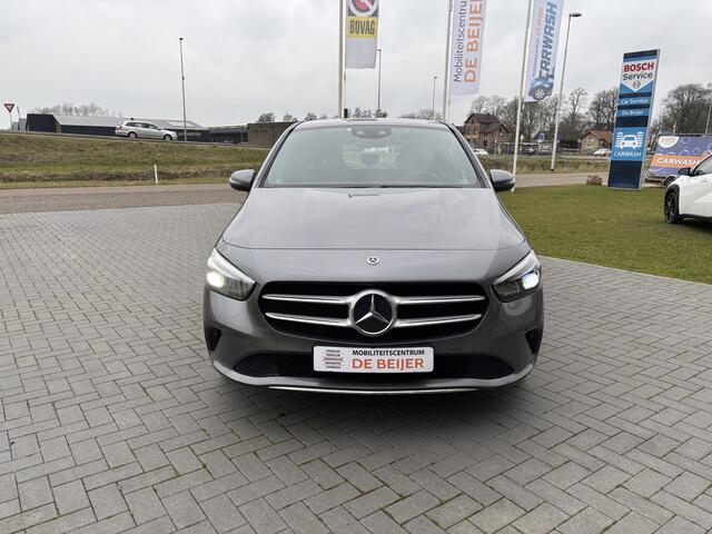 Mercedes-Benz B-KLASSE 200 Trekhaak I Navi I Camera
