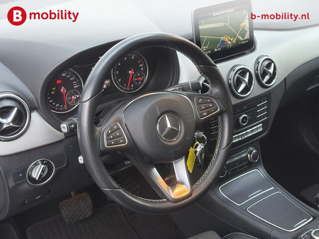 Mercedes-Benz B-KLASSE 200 Prestige Automaat Panoramadak | Achteruitrijcamera | Stoelverwarming | Navigatie