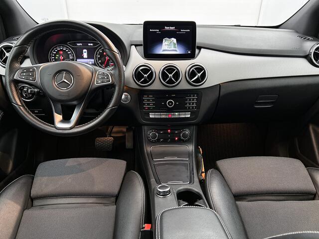 Mercedes-Benz B-KLASSE 180 Urban Sport Nightpakket | Trekhaak | LED Verlichting | Cruise Controle | Parkeerpakket met Camera | Inclusief 12 Maanden Garantie.