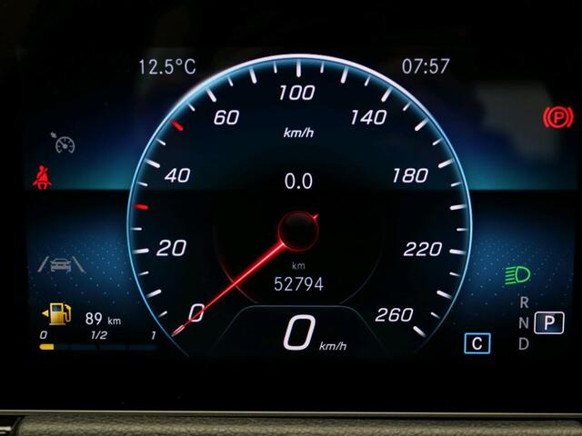 Mercedes-Benz B-KLASSE 180 Advantage Ledkoplampen | EASY PACK achterklep | Parkeerpakket met achteruitrijcamera. Inclusief 48 maanden MB Certified garantie voor Europa.