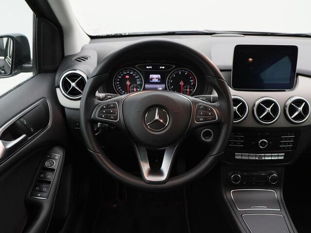 Mercedes-Benz B-KLASSE 180 Ambition Automaat | Navigatie | Cruise Control | Trekhaak | Full LED | 16 Inch | 107.082 Km!!