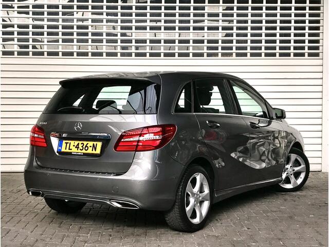 Mercedes-Benz B-KLASSE 180 Ambition Automaat Rijklaarprijs!