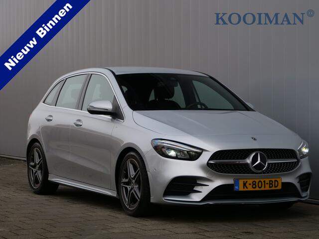 Mercedes-Benz B-KLASSE 180 Business Solution AMG 136 Pk Automaat Navigatie / DAB / Apple Carplay / Camera / Stoelverwarming / Trekhaak