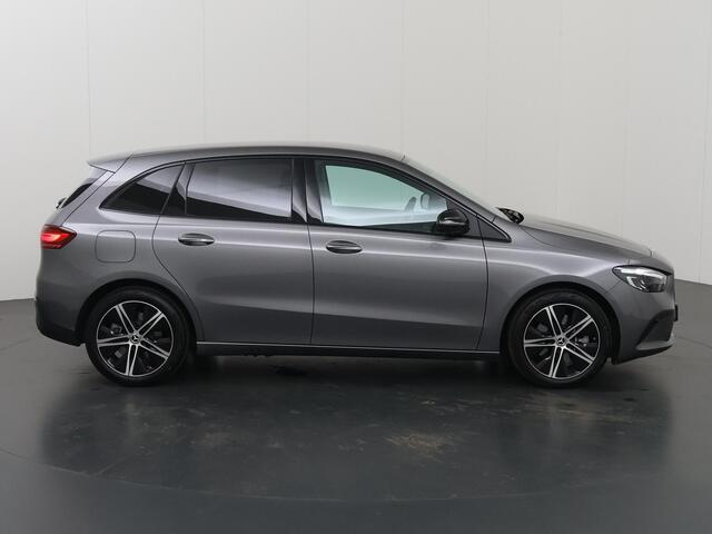 Mercedes-Benz B-KLASSE 250 e Business Solution | Night pakket | Trekhaak | Distronic |