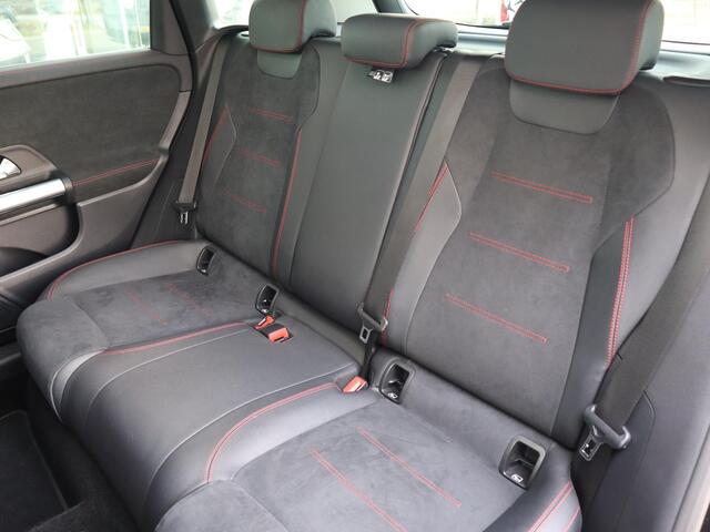 Mercedes-Benz B-KLASSE 250 e AMG Line